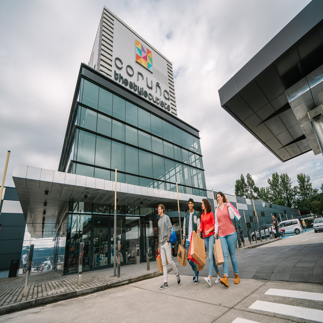 coruña_the_style_outlets_entrance